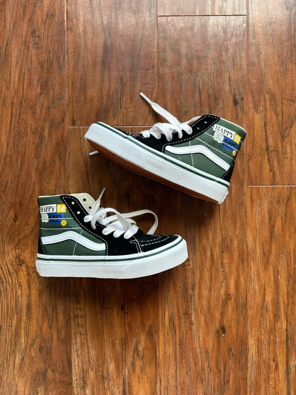 Vans Green & Black High Top Skate Sneakers with White Stripe Kid’s Shoe - Picture 2 of 11